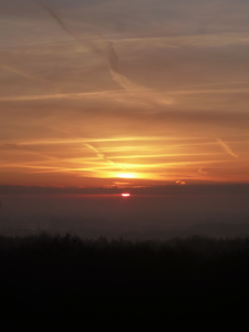 Sonnenaufgang vom Aussichtsturm 