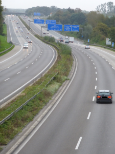 Wanderautobahn - Autobahnwandern