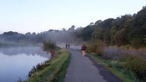 Sonnenaufgang an der Ruhr entlang vom Mammutmarsch